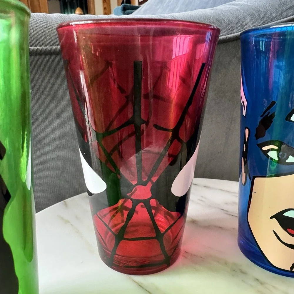 Marvel 16oz Drinking Glasses Set Of 4 Iron Man Hulk Spider-Man Captain America